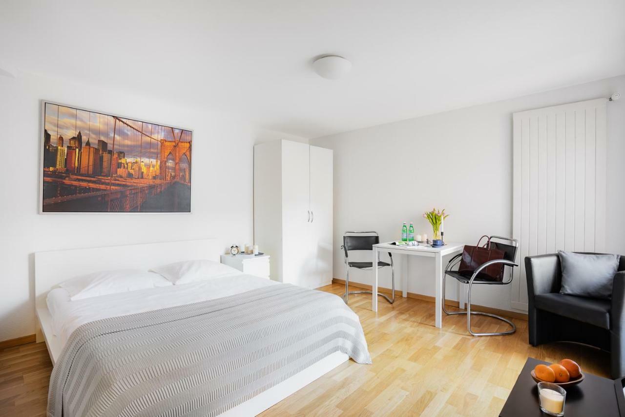 Swiss Star Apartments - Contactless Self Check-In Цюрих Экстерьер фото